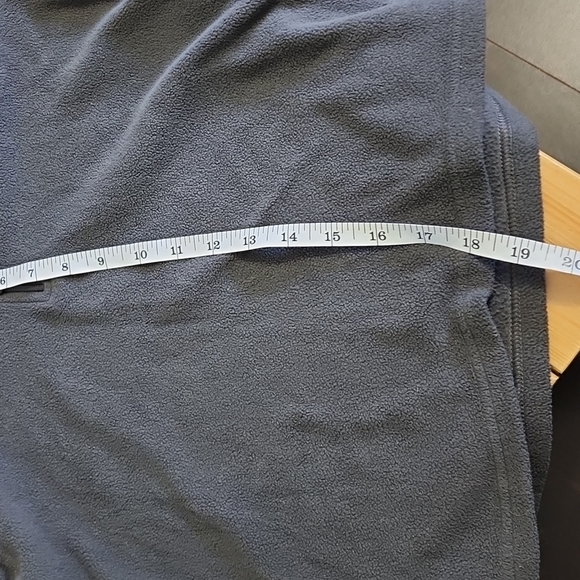 The North Face 1/4 zip pull over fleece sweatshirt size small - Picture 7 of 7